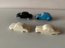 LOT 4 VEHICULES PLASTIQUE