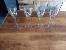 4   FLUTES A CHAMPAGNE PERRIER