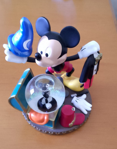 Disney mickey mouse snow - mouse,
