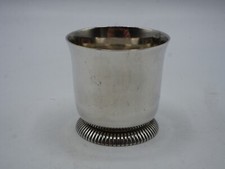 BEAU COQUETIER EN ARGENT