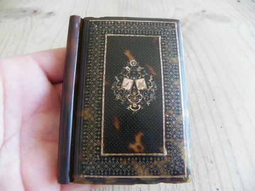 Carnet ancien avec dorures - carnet,
