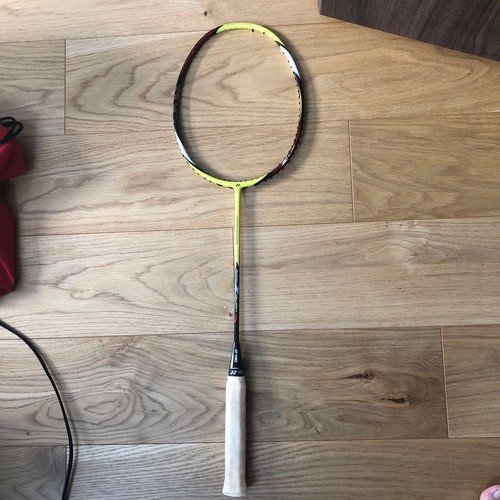 Raquette badminton yonex - raquette,