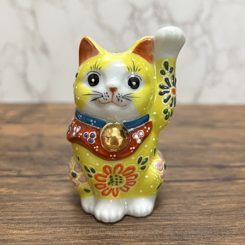 Maneki neko beckoning lucky - maneki,