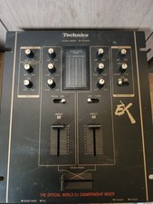 Table de mixage DJ Technics SH-EX1200 - mise sous tension testée...