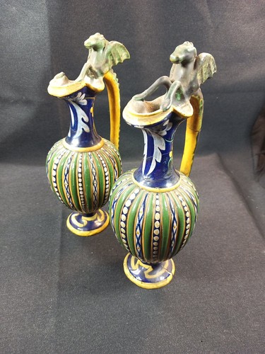 Paire aiguières faience xixe - aiguières,