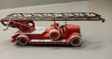 Dinky  Delahaye Auto -Echelle de pompiers    Ref :32D/899