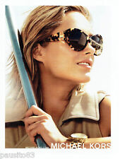 PUBLICITE ADVERTISING 1016  2015  les lunettes solaires Michael Kors
