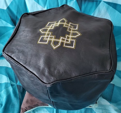 Pouf hexagonal cuir noir - en,