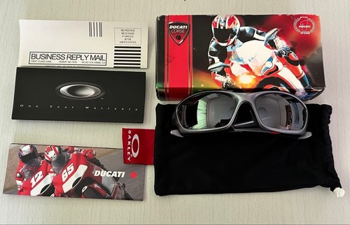 Lunettes soleil oakley - lunettes,