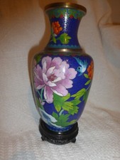 VASE LAITON METAL EMAIL