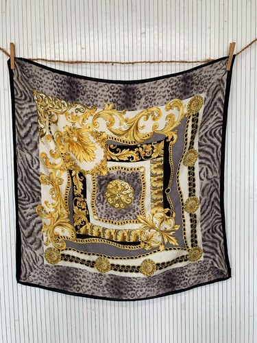 Foulard carré soie vintage - de,