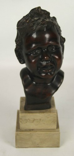 Poitrine enfant - poitrine, l'enfant