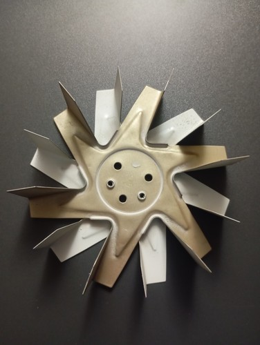 Hélice moteur électrique