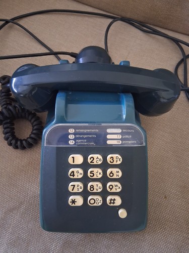 Telephone vintage clavier - telephone, a