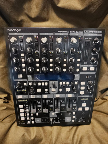 Behringer ddm4000 table - ddm4000, de