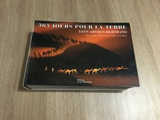 Livre 365 Jours pour la Terre par Yann Arthus-Bertrand