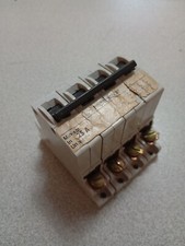 1x disjoncteur Interrupteur