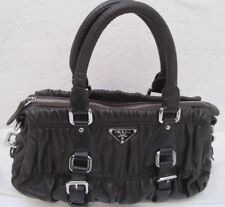 PRADA authentique et magnifique sac à main  en cuir bag 