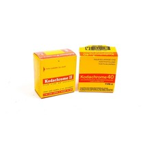2 Kodachrome 40 et II - Bonine Double 8mm (16mm) 7,5 metres - Expiré - 692008