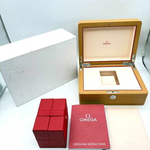 Boîte montre omega - montre,