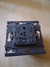 Interrupteur variateur Legrand Sagane 40 à 300 W à bouton-poussoir Ref 841 36