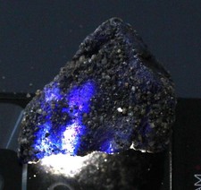 Saphir bleu africain naturel