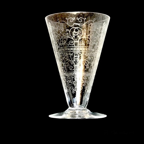 Verre vin signés - vin, baccarat