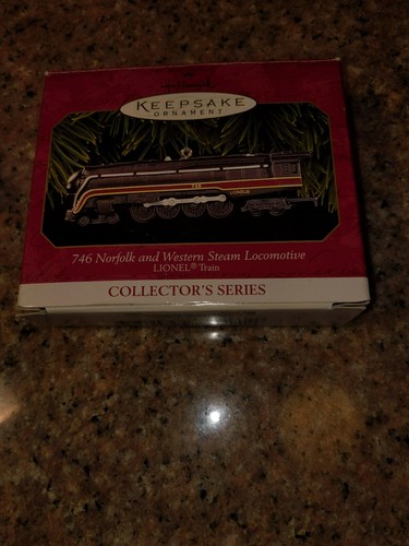 Hallmark keepsake ornament - keepsake,