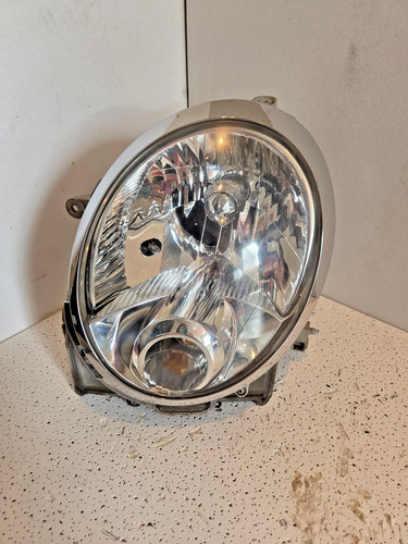 Phare avant gauche daihatsu - avant,