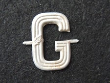 Ancienne Lettre G Aluminium lettrage industrie imprimerie initial métal pochoir