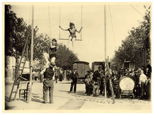 Albert Gilles, Paris, Trapèze, Fête foraine, Jardin du Luxembourg Collection Alb