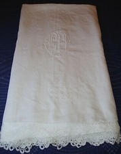 Très beau drap de mariage