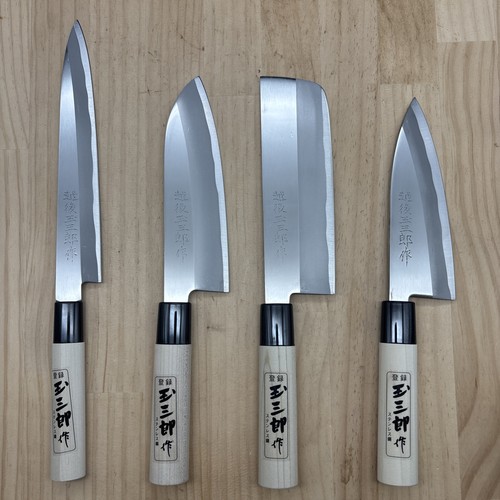 Ensemble quatre couteaux de - de,