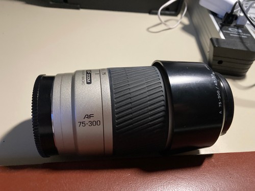 Objectif minolta 300 - objectif, 75