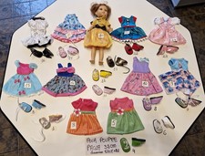 CHAUSSURES PAOLA REINA OU CHERIES  5.2 CM X 2.8 CM  OU ROBES  AU CHOIX