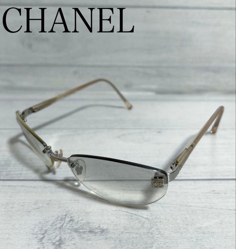 Lunettes soleil chanel sans - lunettes, de