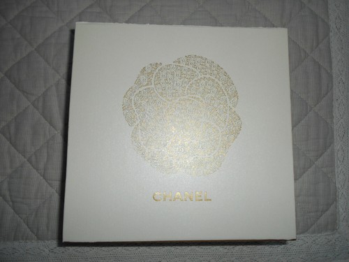 Chanel boite magnétique - chanel, magnétique 