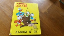 ALBUM RELIURE LE JOURNAL DE MICKEY N° 95. BON ETAT. TACHES PAGES DE GARDES.