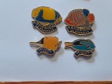 lot 4 pins differents poissons aquarium de la rochelle