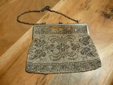 Ancienne Bourse Sac tissu beige  brodé de perles  Chaine Métal ( ref 32 )