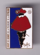 RARE PINS PIN'S .. GENDARMERIE