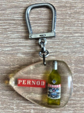rare keychains/PC Nice PORTE-CLES BOURBON Key ring - PERNOD- spiritueux