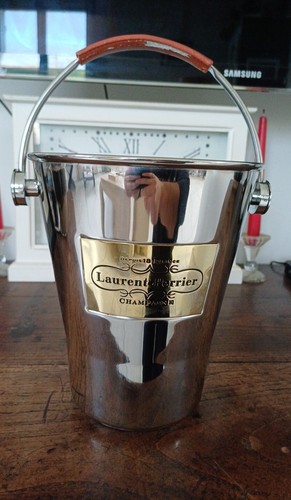 Sceau champagne laurent - à,