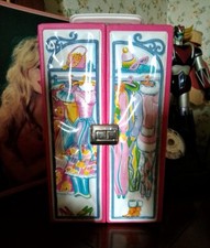 Mattel BARBIE Penderie Armoire Vintage 