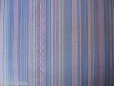 1 ROULEAU DE PAPIER PEINT