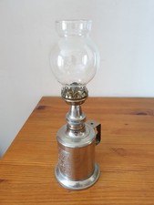 Ancienne lampe à essence La Merveilleuse en métal argenté avec globe 7x24 cm