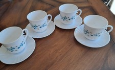 Lot 4 très Grandes Tasses
