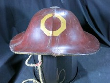 Ancien casque d'armure