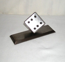 PRESSE PAPIER Dé - ère Edgar