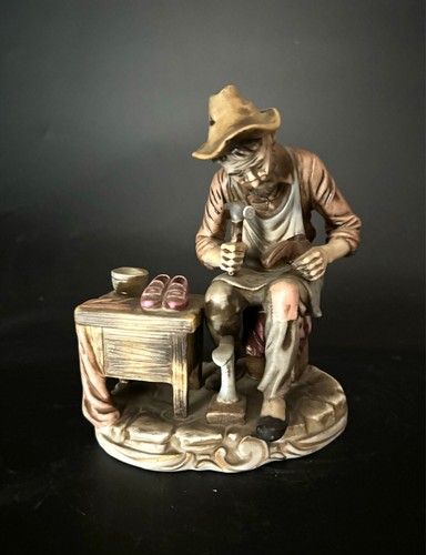 Sujet biscuit porcelaine - sujet,